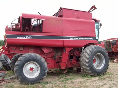 Main image for Used Case IH 1680 Combine