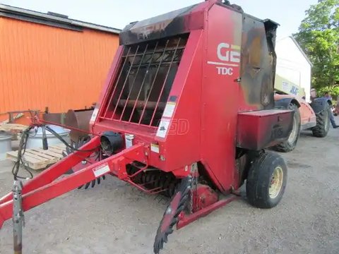 Main image for Used Gehl 1475 Round Baler