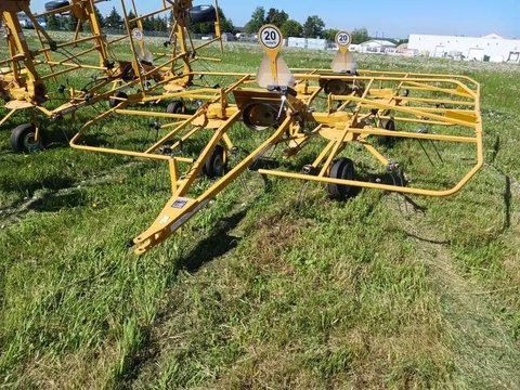 Main image for New Vermeer TD100 Tedder Rake