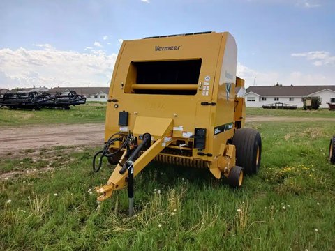 Main image for New Vermeer 605N Select Round Baler