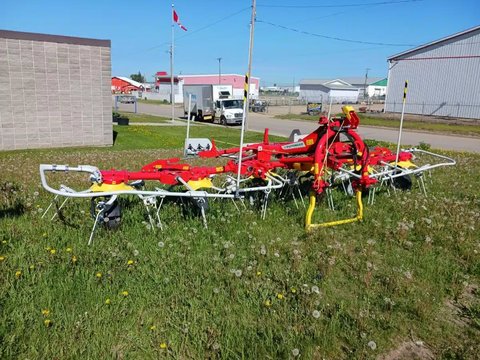 Main image for New Pottinger HIT6.61 Tedder Rake