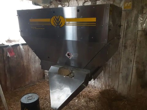 Main image for Used Rovibec ROV4000 Feed Cart