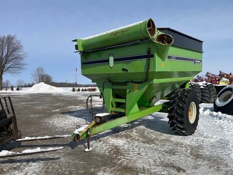 Main image for Used Parker 500 Grain Cart