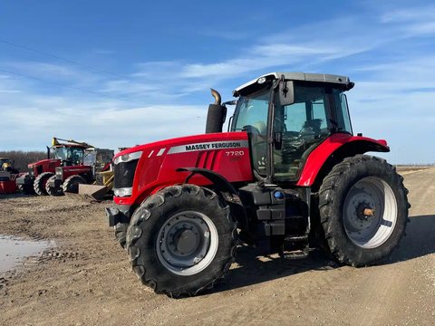 Main image for Used 2014 Massey Ferguson 7720 Tractor