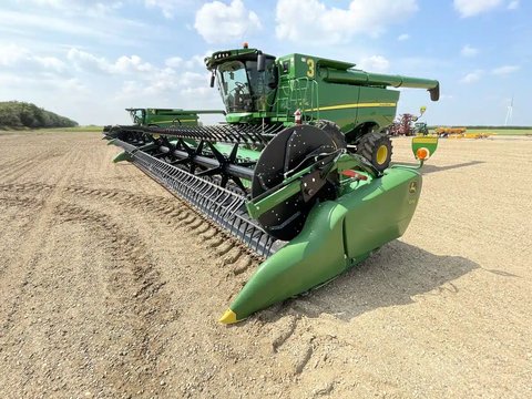 Main image for Used 2018 John Deere 640FD Header - Flex Draper