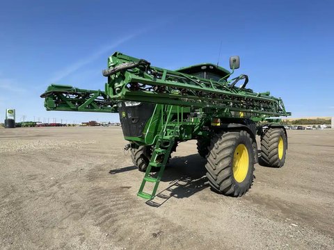 Main image for Used 2018 John Deere R4038 Sprayer - Self Propelled
