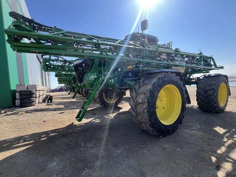 Main image for Used 2025 John Deere 616R Sprayer - Self Propelled
