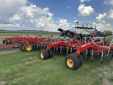 Main image for Used 2013 Bourgault 3320-SIZE-UNSPECIFIED Air Drill