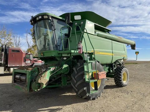 Main image for Used 2005 John Deere 9760 STS Combine