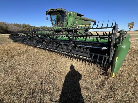 Main image for Used 2019 John Deere 740FD Header - Draper