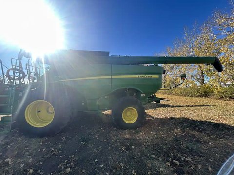 Main image for Used 2022 John Deere S790 Combine