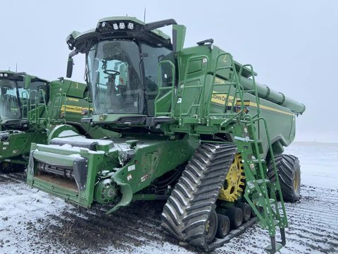 Main image for Used 2024 John Deere X9 1100 Combine