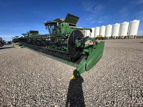Main image for 2021 John Deere HD45R Header - Draper