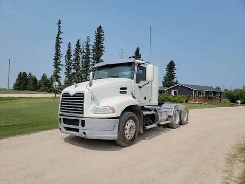 Main image for Used 2013 Mack CXU613 Semi-Truck