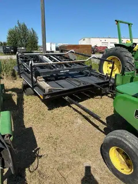 Main image for Used 1986 John Deere 337 Square Baler - Small