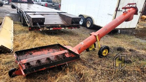 Main image for Used Farm King 9Ft x 10 inch Transfer Auger