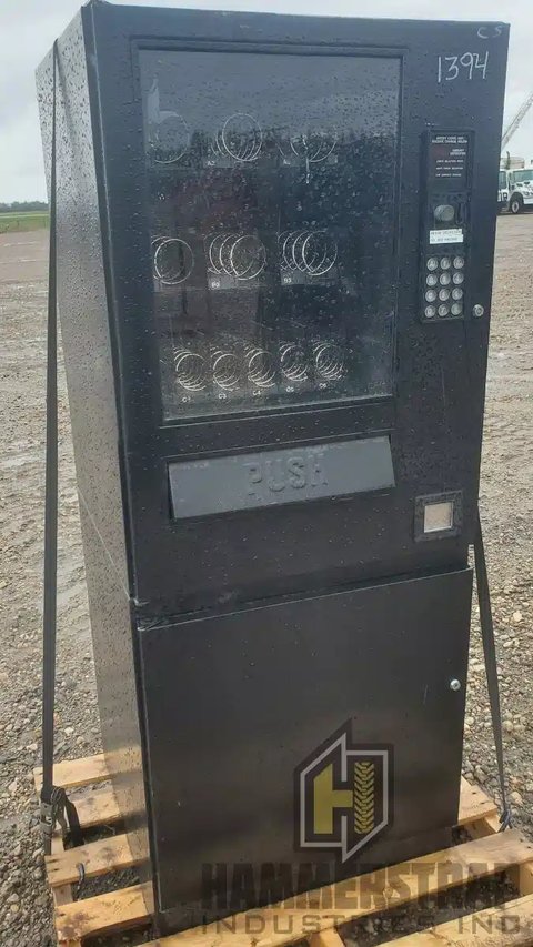 Main image for Used Unspecified CS12 Vending Machine