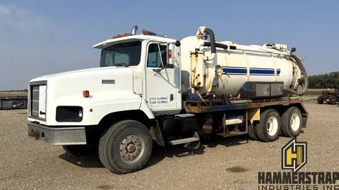 Main image for Used 1997 International 5070 Truck - Vacuum