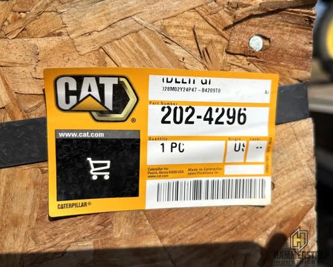 Main image for Used Caterpillar CAT Part Number 202-4296 545mm Tread Track Idler for D6T Dozer Parts New-Used