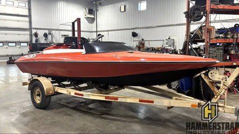 Main image for Used Unspecified GLASTRON CARLSON CVX-18 18 Ft Power Boat w/ Trailer Boat
