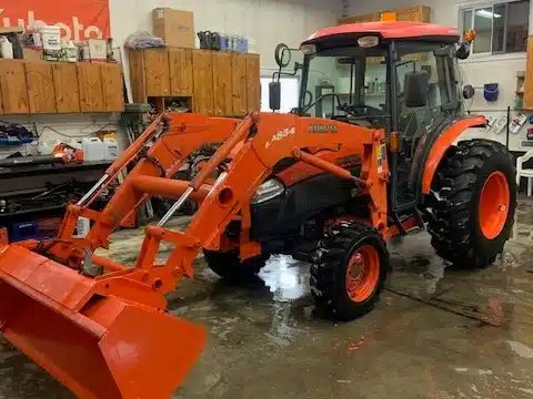 Main image for 2013 Kubota l5740 Tractor