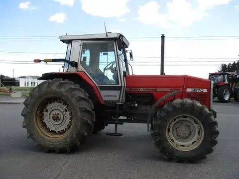Main image for Used Massey Ferguson 3670 Tractor
