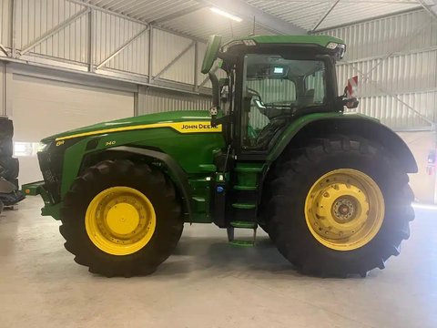 Main image for Used 2021 John Deere 8R 340 Tractor