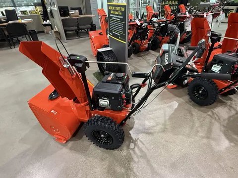 Main image for New 2023 Ariens DELUX 28 921046 Snow Blower