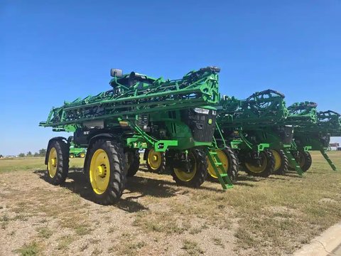 Main image for Used 2025 John Deere 412R Sprayer - Self Propelled