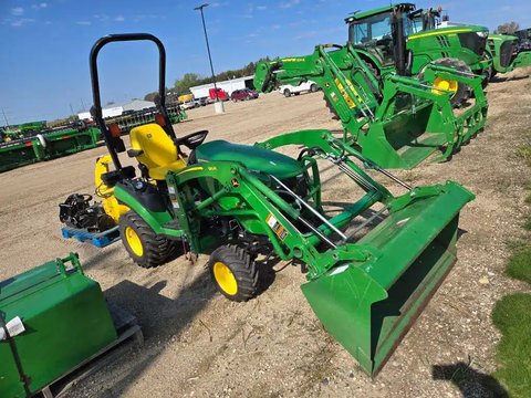 Main image for Used 2022 John Deere 1025R Tractor