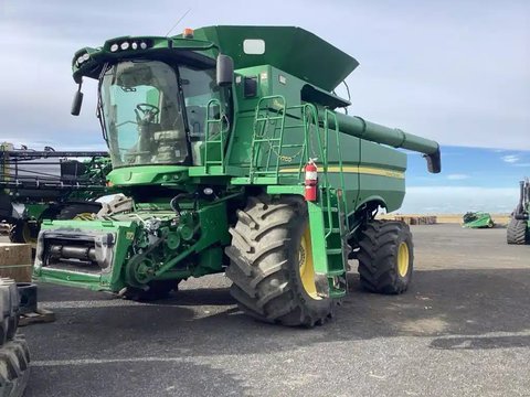 Main image for Used 2020 John Deere S780 Combine