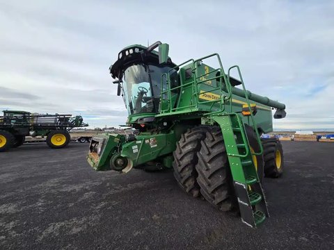 Main image for Used 2025 John Deere S7 800 Combine