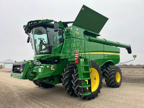 Main image for Used 2024 John Deere S770 Combine