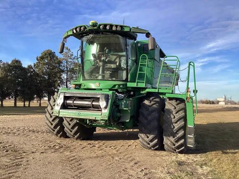 Main image for Used 2024 John Deere S780 Combine
