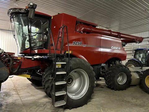 Main image for Used 2023 Case IH 9250 Combine