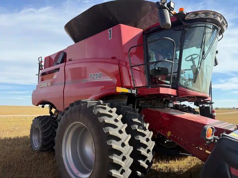 Main image for Used 2023 Case IH 7250 Combine
