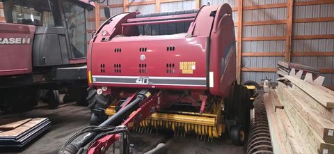 Main image for Used 2015 New Holland ROLL-BELT 560 Round Baler