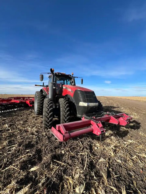 Main image for Used 2019 Case IH MAGNUM 380 Tractor