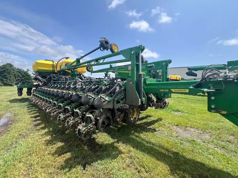 Main image for Used 2025 John Deere DB66 Planter
