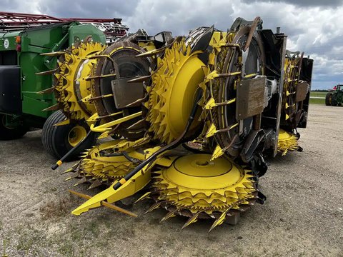 Main image for Used 2022 John Deere 772 Header - Rotary