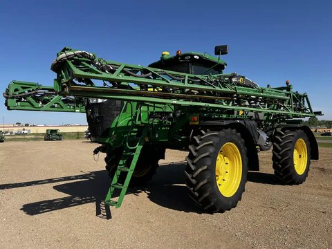 Main image for Used 2015 John Deere R4045 Sprayer - Self Propelled