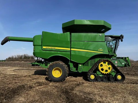 Main image for Used 2023 John Deere S790 Combine
