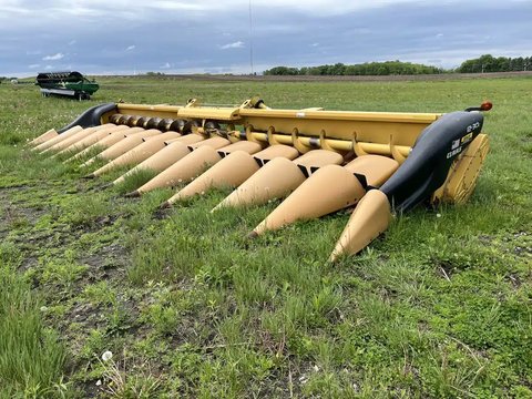 Main image for Used 2015 CLAAS 12-30C Header - Row Crop