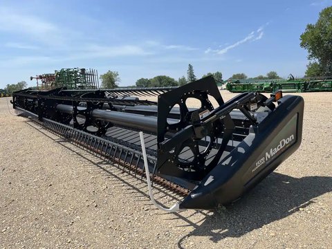 Main image for Used 2010 MacDon FD70 Header - Draper