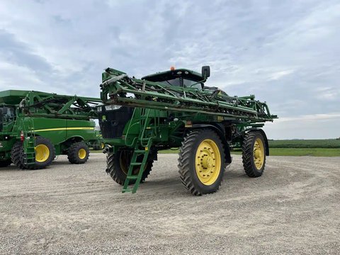 Main image for Used 2018 John Deere R4045 Sprayer - Self Propelled