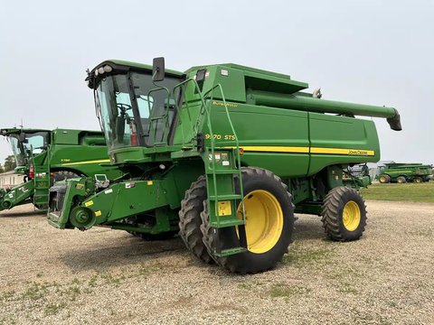 Main image for Used 2008 John Deere 9570 STS Combine