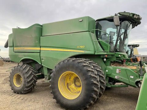 Main image for 2024 John Deere S780 Combine