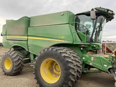Main image for 2024 John Deere S780 Combine