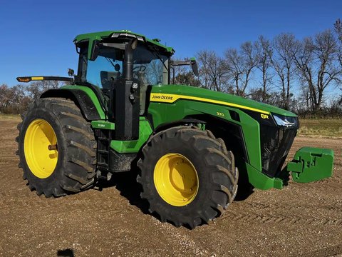 Main image for 2023 John Deere 8R 370 Tractor