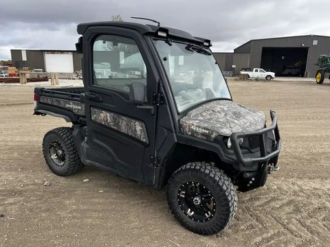 Main image for 2023 John Deere XUV 835R Utility Vehicle